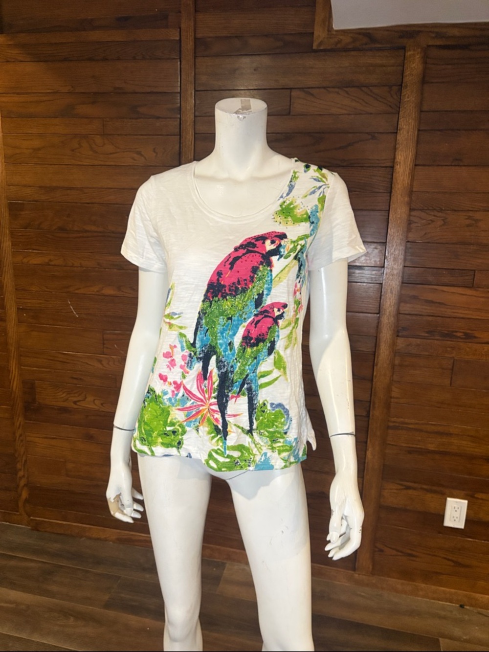 Alia White Tee with Pink & Green Parrot Print